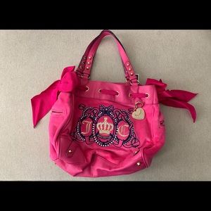Juicy Couture “DAY DREAMER” Shoulder Bag